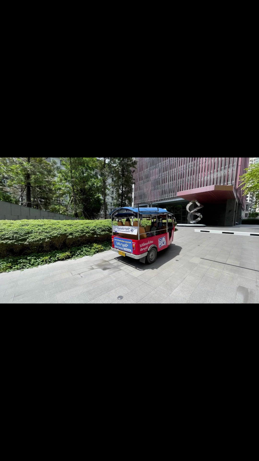 ขายคอนโด 2 ห้องนอน 86.5 ตร.ม. Laviq ติดสถานีรถไฟฟ้า ทองหล่อ - video